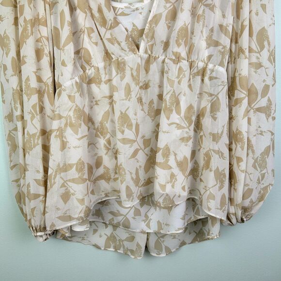 Cabi Couplet Blouse Flowy Chiffon Sheer Long Sleeve Top w/ Cami Beige Cream S - Picture 4 of 15